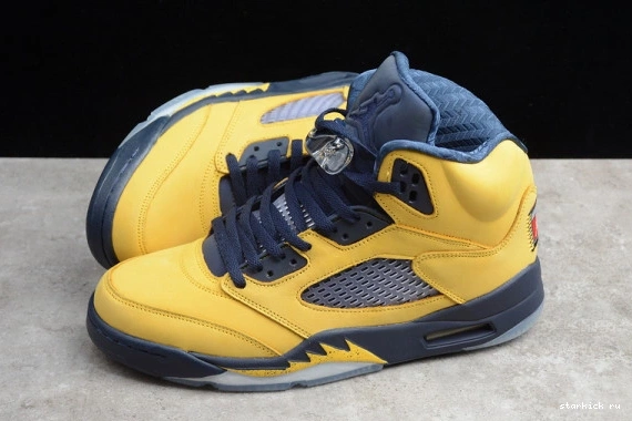 CQ9541-704 'Michigan' CQ9541-704 5 Air Jordan 0126